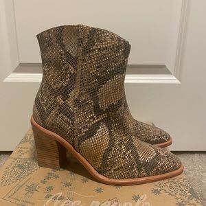 Free People Ankle boot